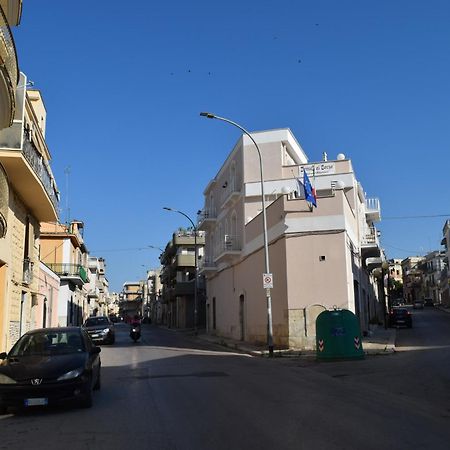 Domus Al Corso B&B Canosa di Puglia Dış mekan fotoğraf