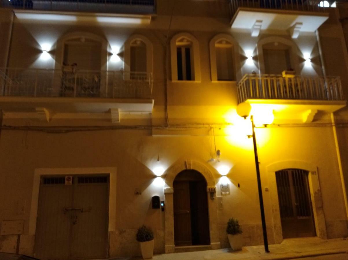 Domus Al Corso B&B Canosa di Puglia Dış mekan fotoğraf